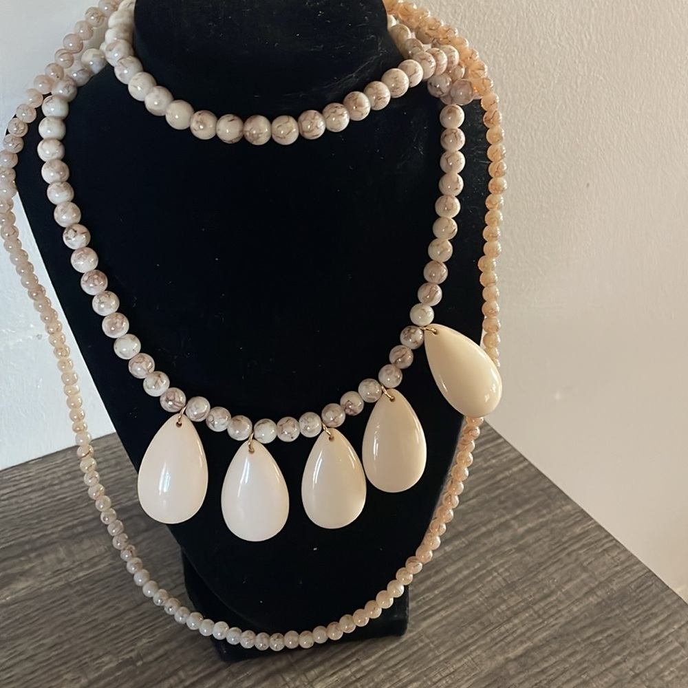 Zara Cream Beaded Necklace Set - Picture 11 of 14